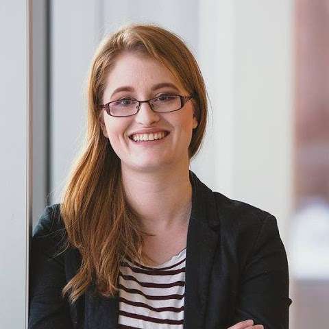 Megan Louise - Online Marketing Strategist Megan Louise - Online Marketing Strategist